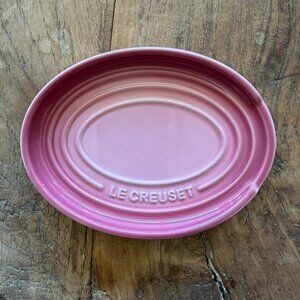 Le Creuset Stoneware Oval Spoon Rest Rose Quartz Pink NEW